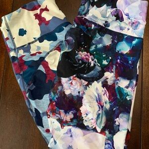 Old Navy Floral and Floral Camouflage Leggings